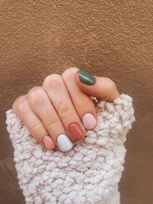 Must-Try Manis!
